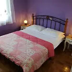 Sara Πούλα