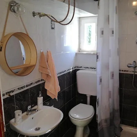Sara Apartman