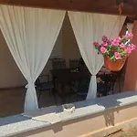 Sara * Pula