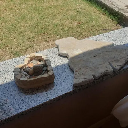 Apartament Sara *
