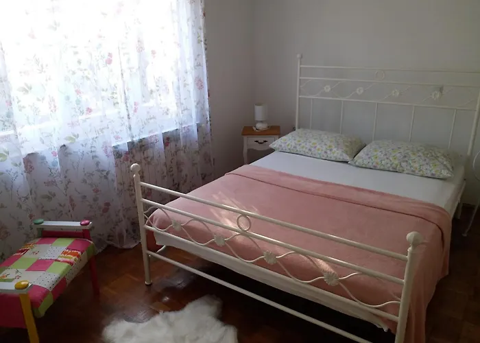 Sara Apartament Pula
